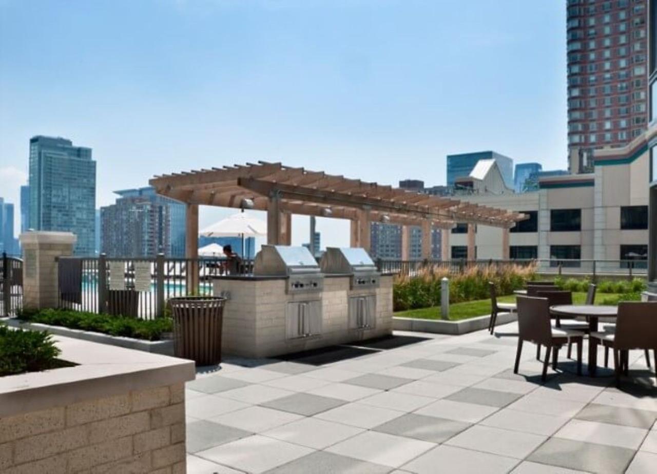 Global Luxury Suites At Metropolitan Τζέρσεϊ Εξωτερικό φωτογραφία